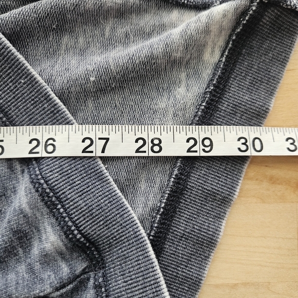 Halcyon Sweatshirt Cardigan Wrap Poncho Gray - Women Size Medium - Picture 8 of 9